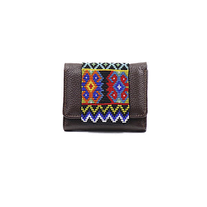ck-65 cartera de piel con tapa de chaquira