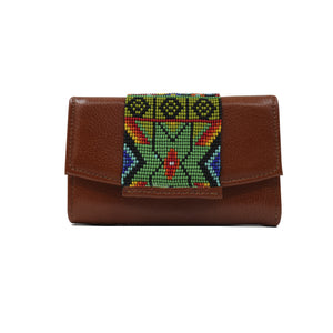 ck-932 cartera piel con grecas y geometria de chaquira artesanal