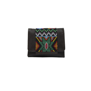 ck-65 cartera de piel con tapa de chaquira