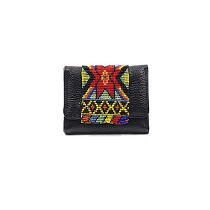 ck-65 cartera de piel con tapa de chaquira