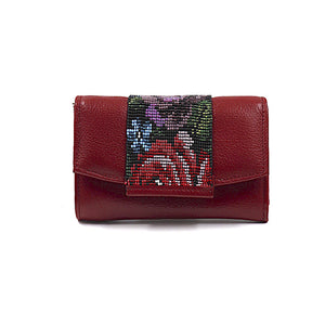 ck-932 cartera piel con flora de chaquira artesanal