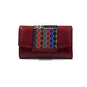 ck-932 cartera piel con grecas y geometria de chaquira artesanal