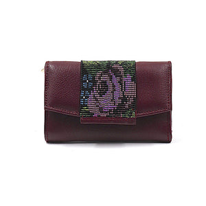 ck-932 cartera piel con flora de chaquira artesanal