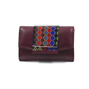 ck-932 cartera piel con grecas y geometria de chaquira artesanal